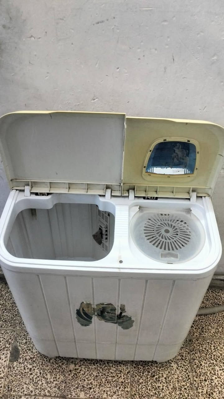 غراض نظيفة شغالة ع فحص الاسعار داخل كل صوره العنوان الشعب للاتصال ***********
