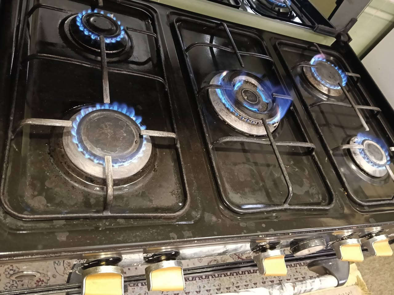 طباخ خمس عيون بدون فرن ومرشحه وملحق بابين للبيع مكاني بغداد شارع فلسطين


**إذا كنت صاحب هذا الإعلان وتريد حذفه لأي سبب، رجاءا أرسل رسالة إلى الدعم الفني**