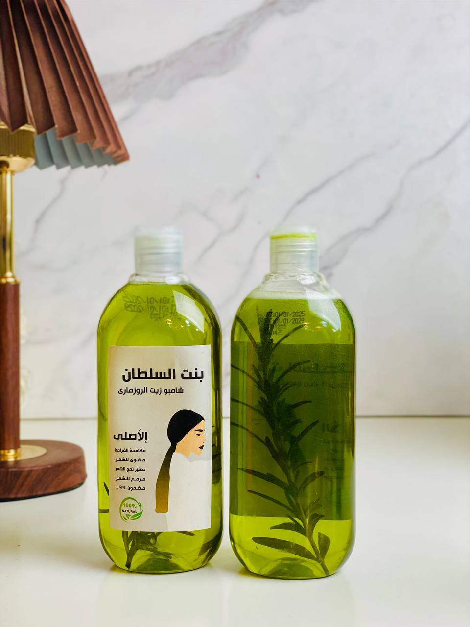 شامبو بنت السلطان
شامبو بنت السلطان 😍💯 
ترنددددد وركزي على الاصلي يعني مضمون ميـة بالميـة بنتائجـة 
الخرافيه  لفروة الشعرر 
يتكون من أعشاب و5 زيوت طبيعيـة تكون معصورة على البارد 
فوائـدة _ ✔️✨
_ ينظف فروة الشعر بعمق 
_ يقـلل تساقط الشعررر
_ ينطي لمعـة للشعر😋
_يعالج الشعر التالف والمصبوغ والمتقصف 
_يعيد حيوية الشعر والبصيلات 
_بالاستخدم المستمر يقوي البصيلات😍

✅للبيع مفرد وجمله السعر خاص ✅

✅قناه التلي https://t.me/LotusCosmetics2004


**إذا كنت صاحب هذا الإعلان وتريد حذفه لأي سبب، رجاءا أرسل رسالة إلى الدعم الفني**