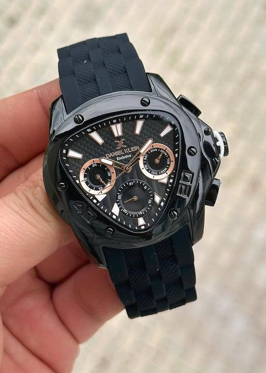 #مزاااااااااد

فتح باب الساعه 40$ دولار والرفعه 5 دولار 

اخوان لطفا الاعتماد قبل السوم بارسال الرقم والعنوان الكامل عالخاص 

التوفيق للجميع 🌹 
 
يبدا المزاد الان وينتهي ساعه 3 فجرا 

دانيل كلاين DANIEL KLEIN 

 دزاين اللامبورغيني 

الساعة جديدة اصلي وكاله  وكامله الملحقات  (العلبة وكرت الضمان والكتلوك) مع الظمان سنتان 
•مكينه ياباني اصلي 
•لون مميز جذاب 
•السير ربل مرن اصلي  
•مينا 3d تتغير حسب حركة الضوء 
•نافذة تاريخ
 نافذة لأسماء الايام
•قطر الساعه 42ملم 
•ضد الماء 50 متر 
•بدن ستانلس ستيل
•بوك معلم
•ارقام واميال لامينوس

توصيل متوفر لجميع محافظات العراق.


**إذا كنت صاحب هذا الإعلان وتريد حذفه لأي سبب، رجاءا أرسل رسالة إلى الدعم الفني**