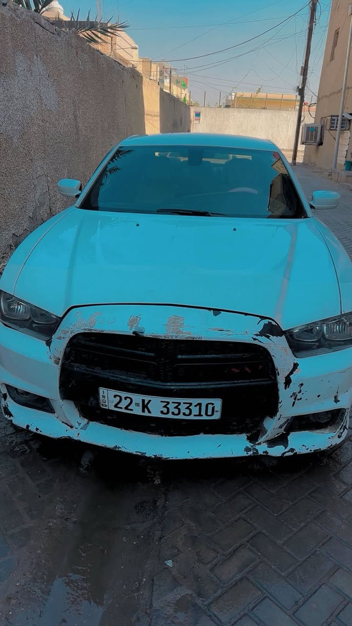 السلام عليكم جارجر موديل 2013 للبيع
ابيض اللون بدون حادث بدون ايرباك فقط جامله جهة السايق وباب السايق مرشوشات بدون فتح مكاني بغداد مدينه الصدر ***********

السعر 140$ وبيهه مجال بسيط
