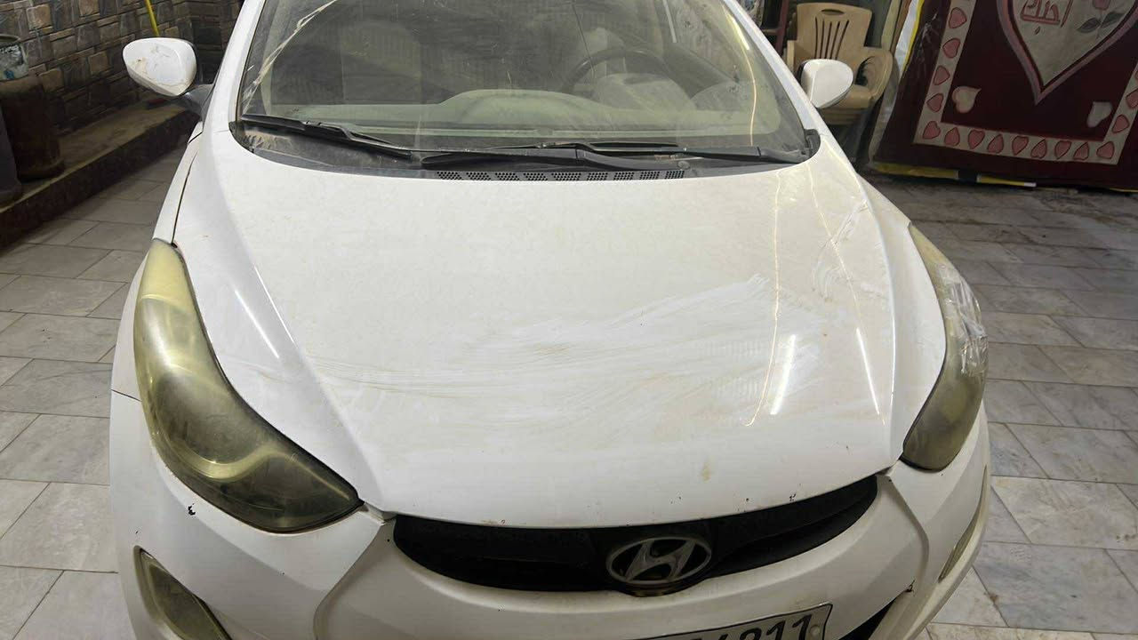 الانتره هونداي موديل 2012 خليجي للبيع. مكان السياره في بابل  
تواصل ***********.
