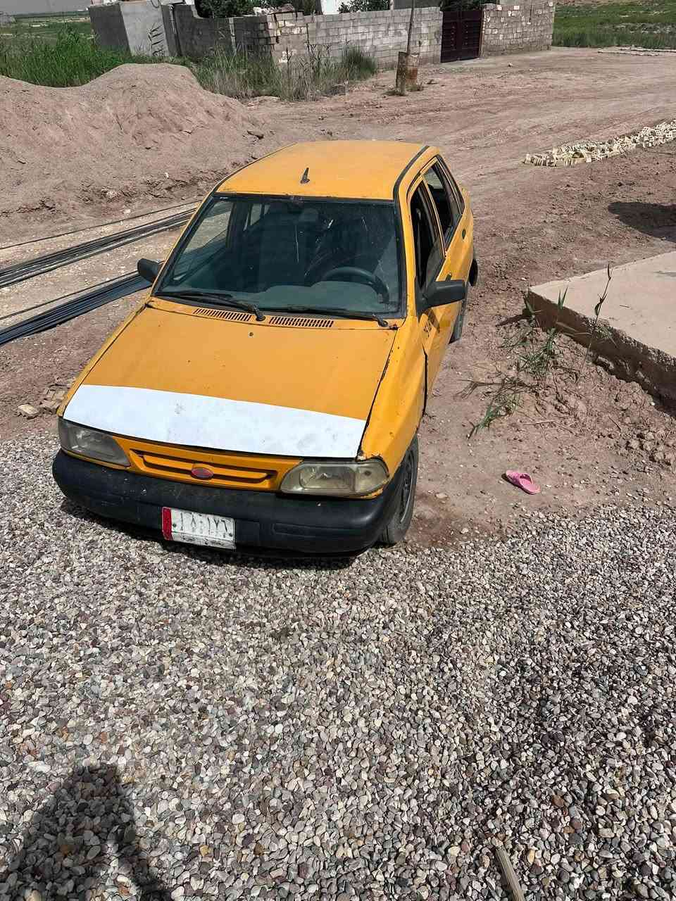 موديل ١١ رقم بغداد تحويل
كير جديد مكينه مجفته جديد 
كهرباء كله شغاله 
تري للدبوني عنوان واسط عزيزيه 
سعر ١٠$ بيه شويه مجال مو هوايه 
***********
