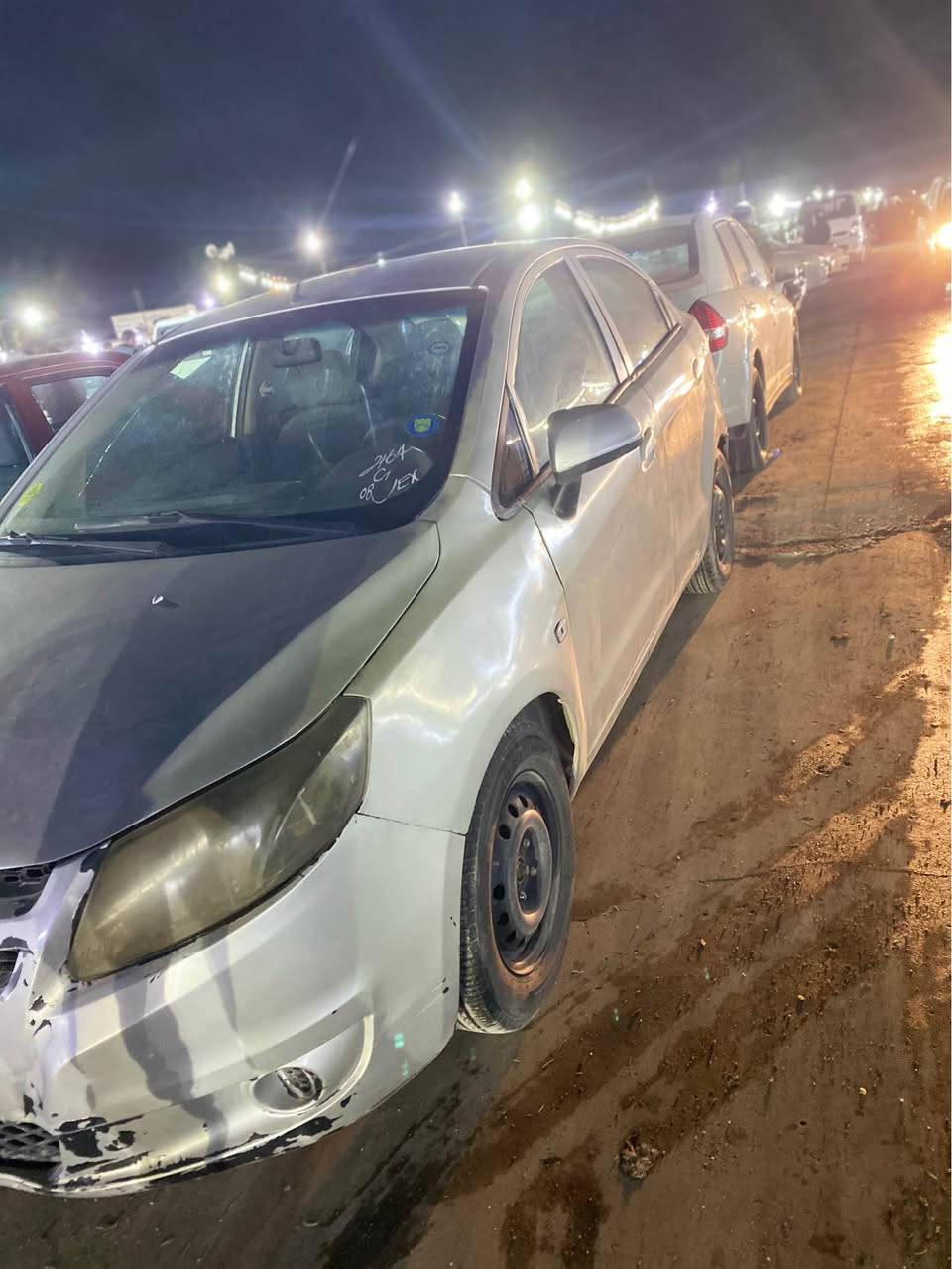 مۆدیل 2012 سەقفی بەشەرت پیشی کەپسە موسو برانەوە بەشەرت  پشتەوەی هەیتی گێرو مەکینە بەشەرت ژمارەی خاوەن سەیارە *********** 42 وەرەقەو مەجالەکی برایانە أربيل, العراق
