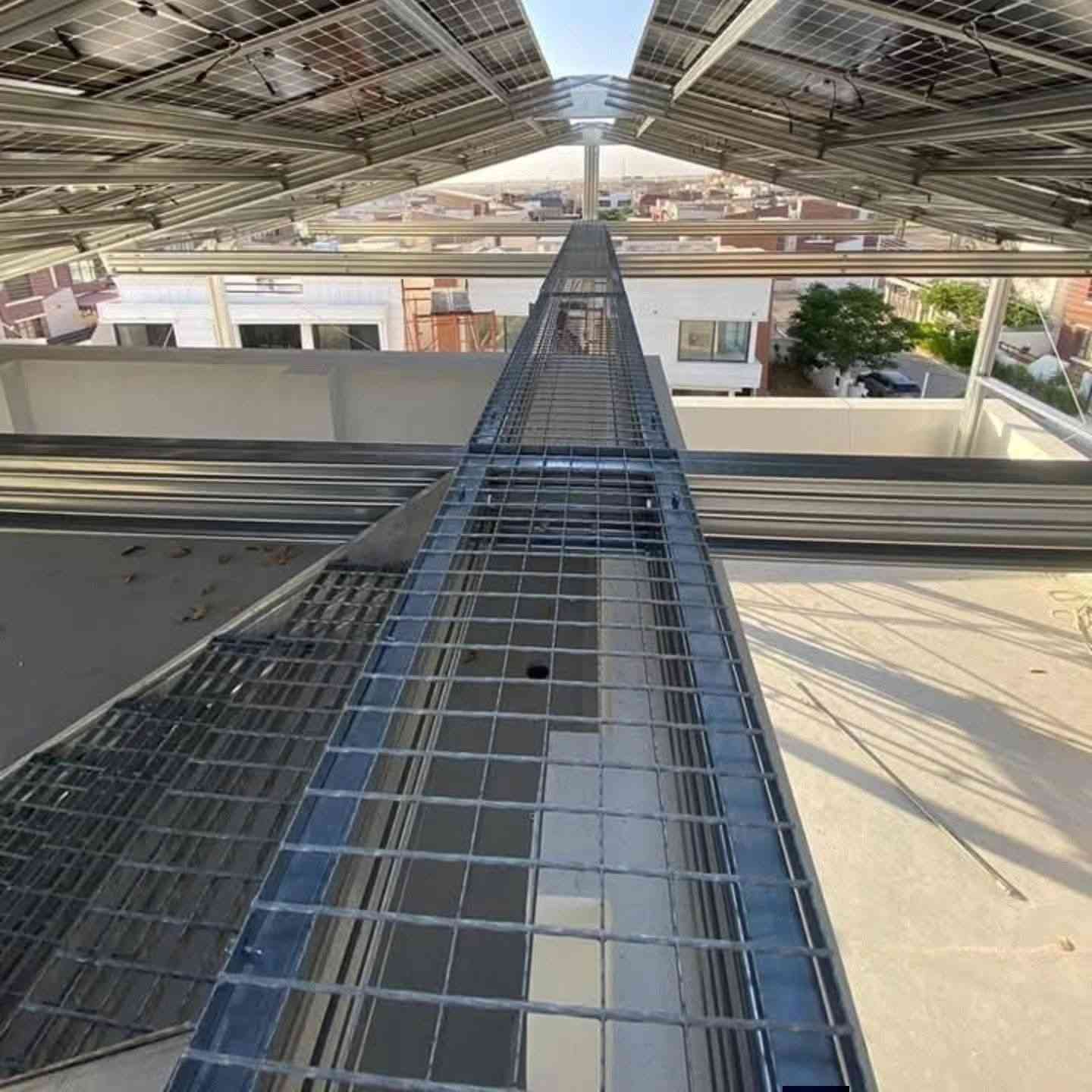 منظومات طاقة شمسية
حسب الطلب من 10امبير إلى 1ميگا واط 
تنفيذ نموذجي 
مواد اصليه 
ضمان يصل إلى 10 سنوات 
م. علي عنوز 
***********
