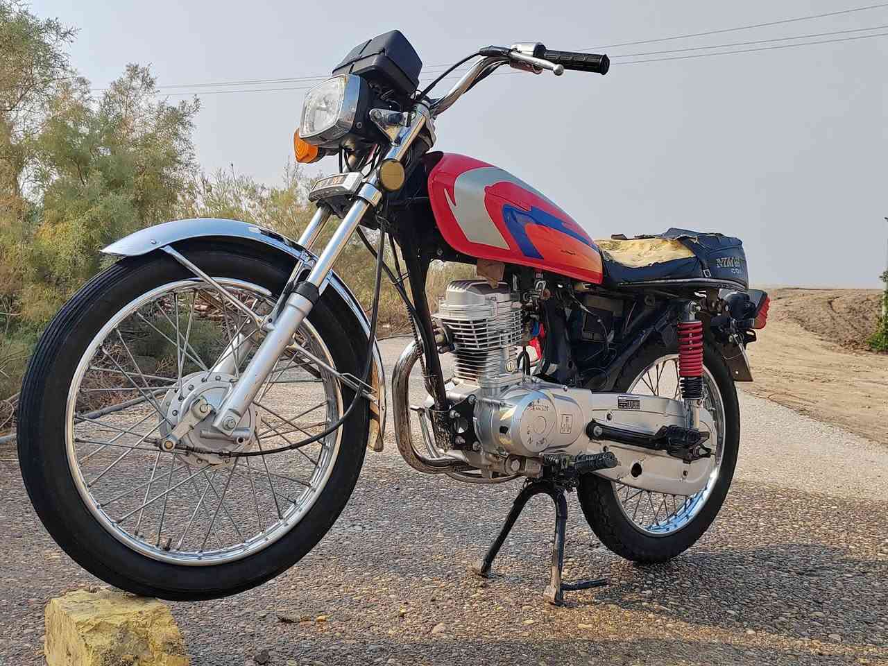 سلام عليكم دراجه للبيع مديل 22 اوراق الاستفسار عرقم ***********
