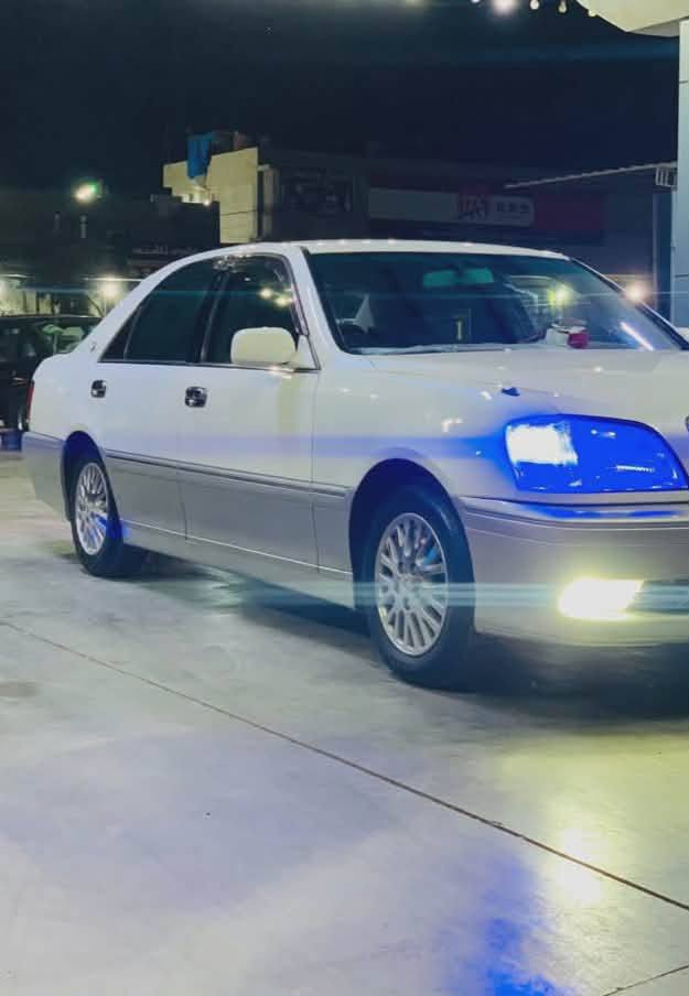 سڵاوی خوا لە هەموولایەک 
ماشاللە لە ماڵی هەموولایەک
مەلیکە بڕاوە بڕاوە 
مۆدیل 2001

مەکینە ڤیڤی تی مەرغوب
پێش و دوا کریستاڵ 
کارەبایی مەزبووت 
بێ دەعم و لێدراو 
بێ چاڵ و چۆڵی 
بەس ماشاللەی ئەوێت 

تاکە لە جوانی و خزمەت 
چوارتایەی لۆک 
سارد و گەرمی مەزبووت 
قسە هەڵناگرێ ماشاللە 
((گۆڕینەوەمان نیە ))

لە سلێمانین 

سعری ٤٠معامەلەیەی برایانە 

*********** السليمانية, العراق
