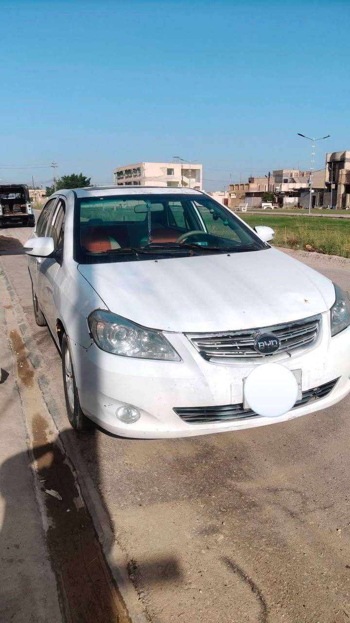 بي واي دي 13 G3 كير ومحرك بيكاتشو خير من الله والكشر مثل الصور صدر  60% تبريد ميشتغل كمبريسر عاطل  رقم بغداد بسمي تحويل ثاني يوم سنويه لغاية 31  مكان السياره صويره السعر 35 $  تلفون ***********
