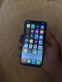 آيفون XS ماكس • ٢٥٦ • بطاريه ١٠٠