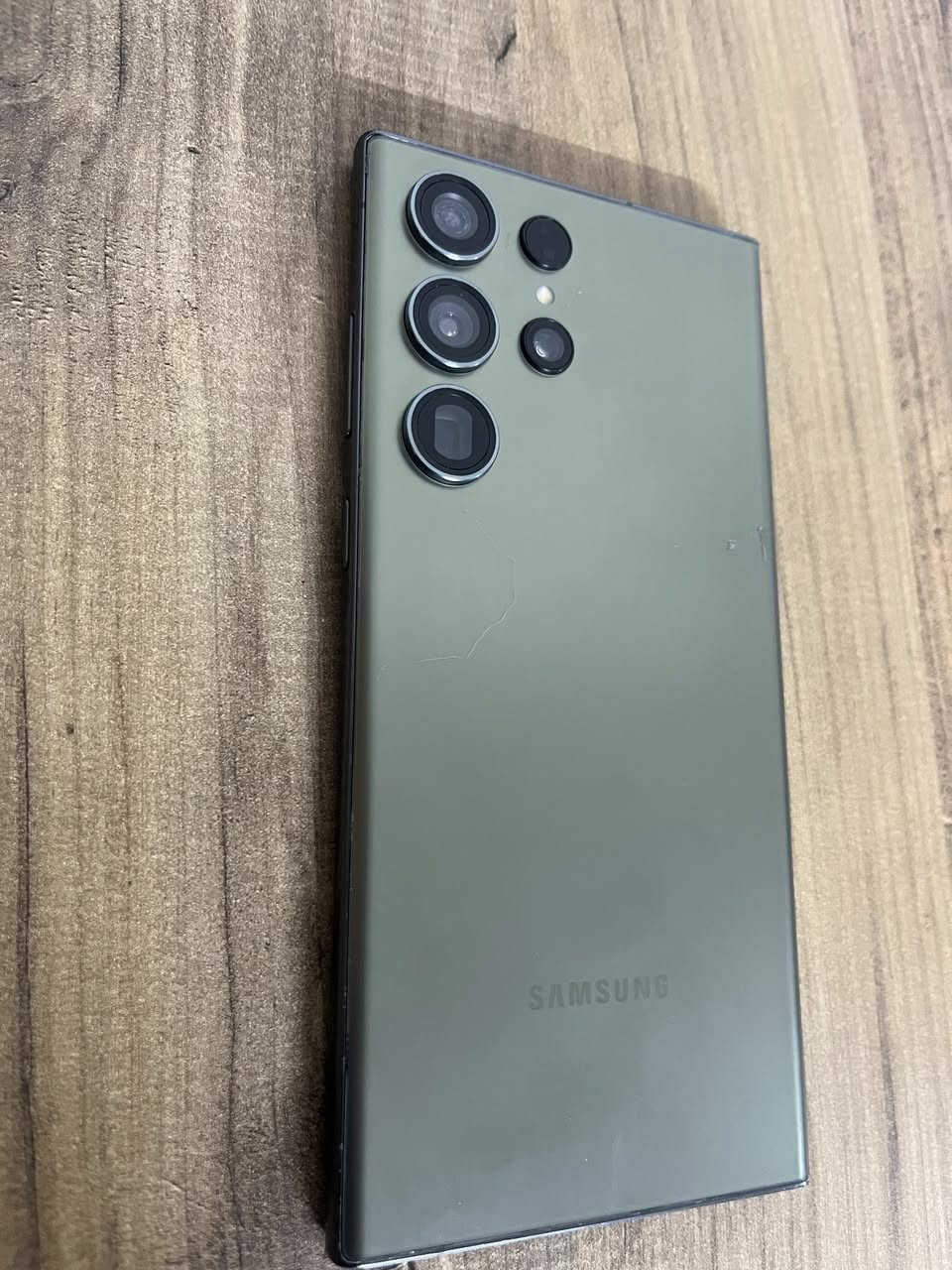 السلام عليكم
أس ٢٣￼ ألترا 
جهاز غني عن التعريف
ذاكرته ٢٥٦
عشوائية ١٢+١٢
الحساس فقط مفطر
وبيت الخط ضايع
مستعجل على البيع
للتواصل 
***********
