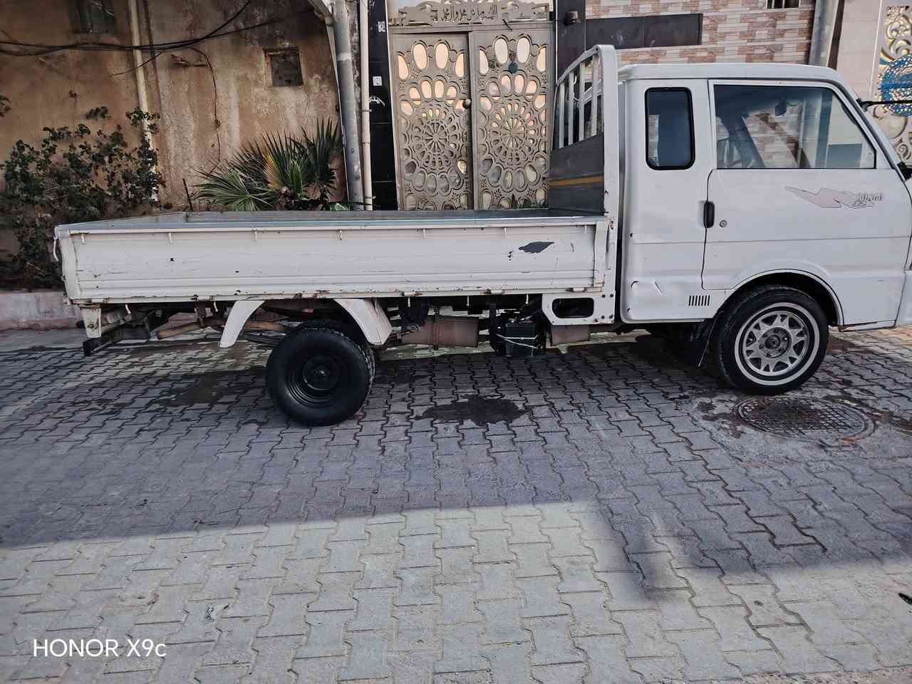 السلام عليكم بنكو ٩٥ جاهزه مكينه كير حداديه كل جديد جاهزه من كلشي العنوان كوفه حي ميسان
السعر ٦٠ وبي مجال
***********
