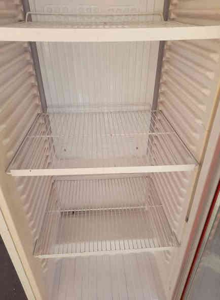 االسلام عليكم
عارضه للبيع نضيفه انضف من الصوره شرط تجي تشوفها بعينك وتعاتبني مستعمله قليل كلش للبيع (مخلصه فقط غاز ) تعبي غاز شغاله ونضيفه شرط السعر (٢٢٥) وبيها مجال للشراي تراسلني او تصل ناصريه مركز 
‎0787 550 4524
