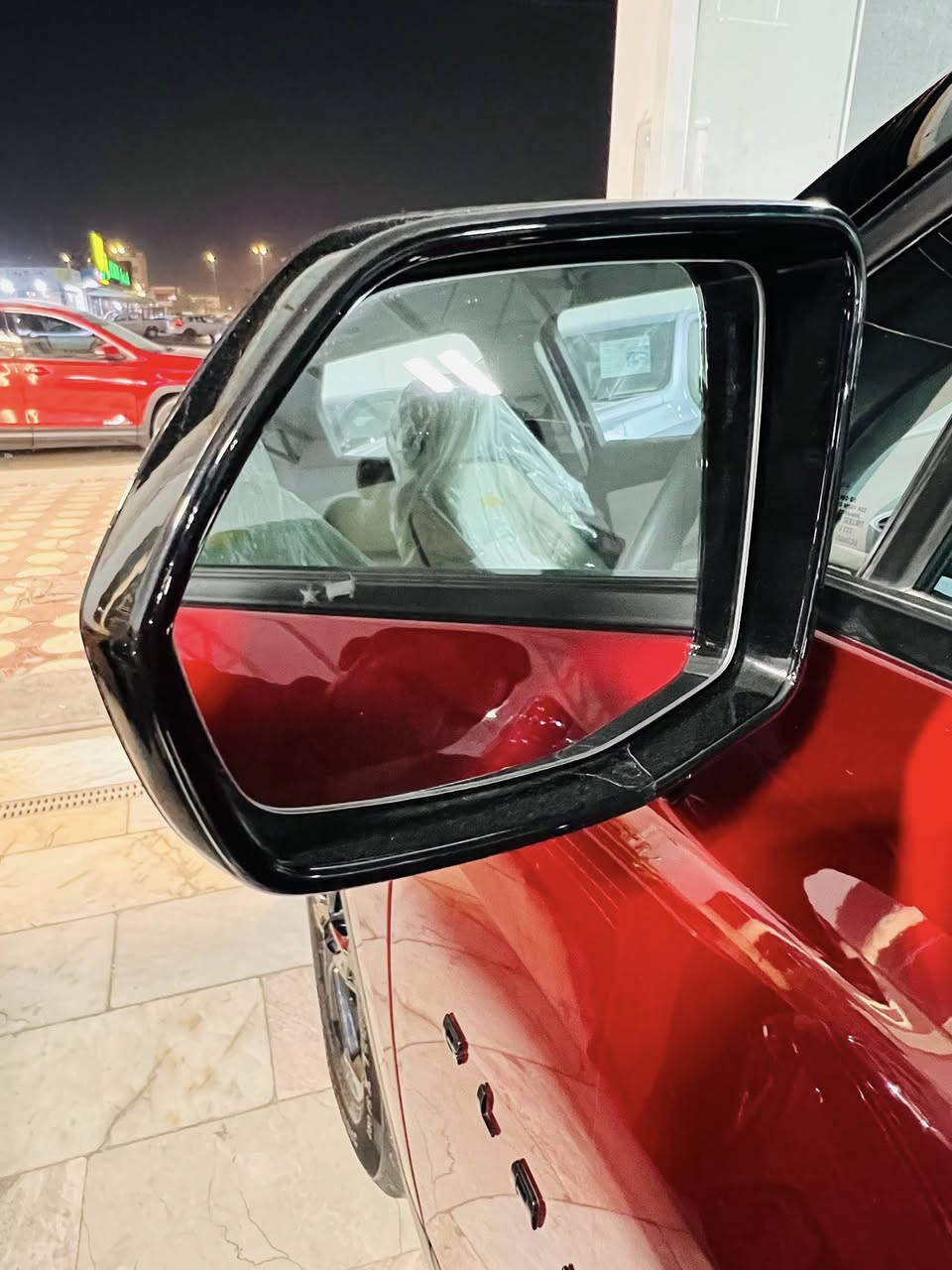 سلام عليكم للبيع شوفرليت بلايزر موديل 2023 فئه LT2 مرقم اربيل الجديد تحويل ووكالة بشرط حادث السياره جاملغ +بيبان ثنين ايرباك برده فقط محرك 4 سلندر 2000 توربو الكير والمكينه والحدادية بشرط الفحص عنوانها النجف الاشرف للاستفسار *********** غير متواجد ع الفيس السعر 190 ورقه مع المجال البسيط
