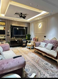 دار للبيع شارع فلسطين حي النيل المساحه ١٥٠ واجهه ٥ البيت بناء قديم محد...