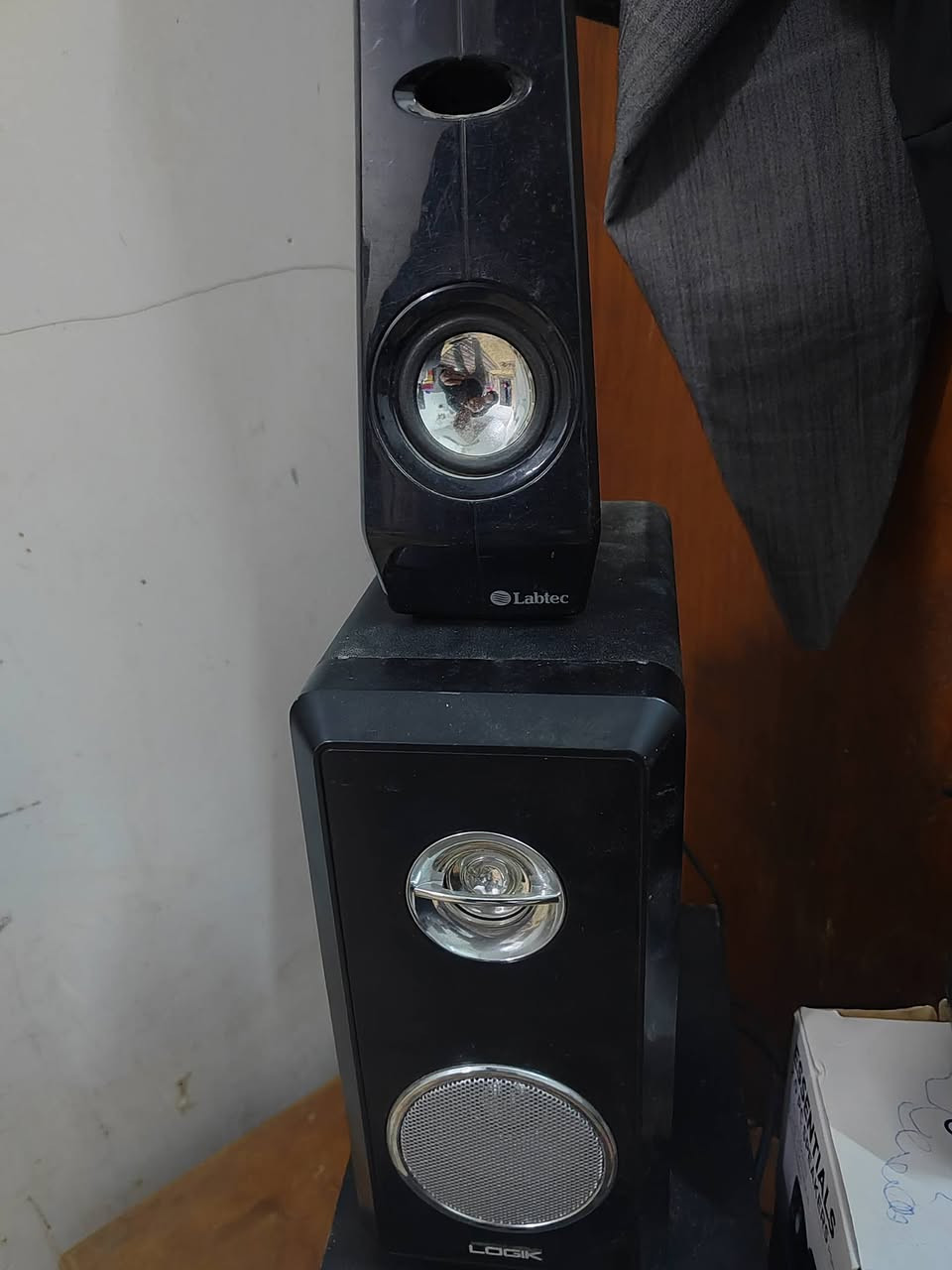 شغال ب30 الف مكاني ساحه عدن الشراي يتفضل خاص ويا سماعات هديه عدد 4 صغار


**إذا كنت صاحب هذا الإعلان وتريد حذفه لأي سبب، رجاءا أرسل رسالة إلى الدعم الفني**