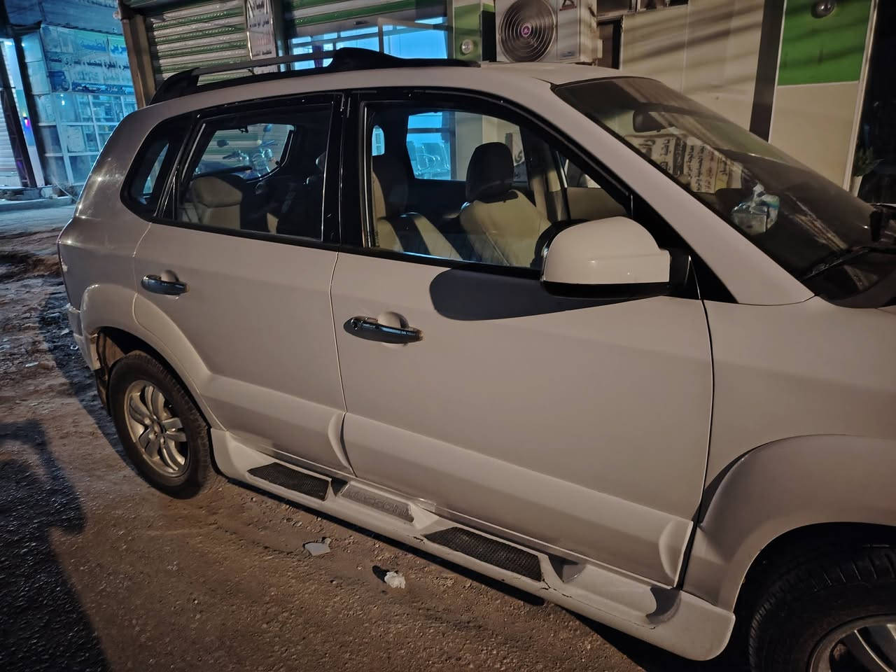 السلام عليكم
توسان موديل ٢٠٠٩ خليجي رقم نجف مشروع وطني بية قطعتين صبغ مكاني بابل
السعر 103 $$
***********
