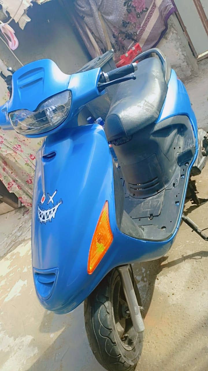 السلام عليكم
من رخصة صاحب الكروب دراجه فراشه جديده قبل شهر اخذتها سعرها 550 الف  وبيها مجال مكاني نجف حي الشرطة
رقمي ***********
