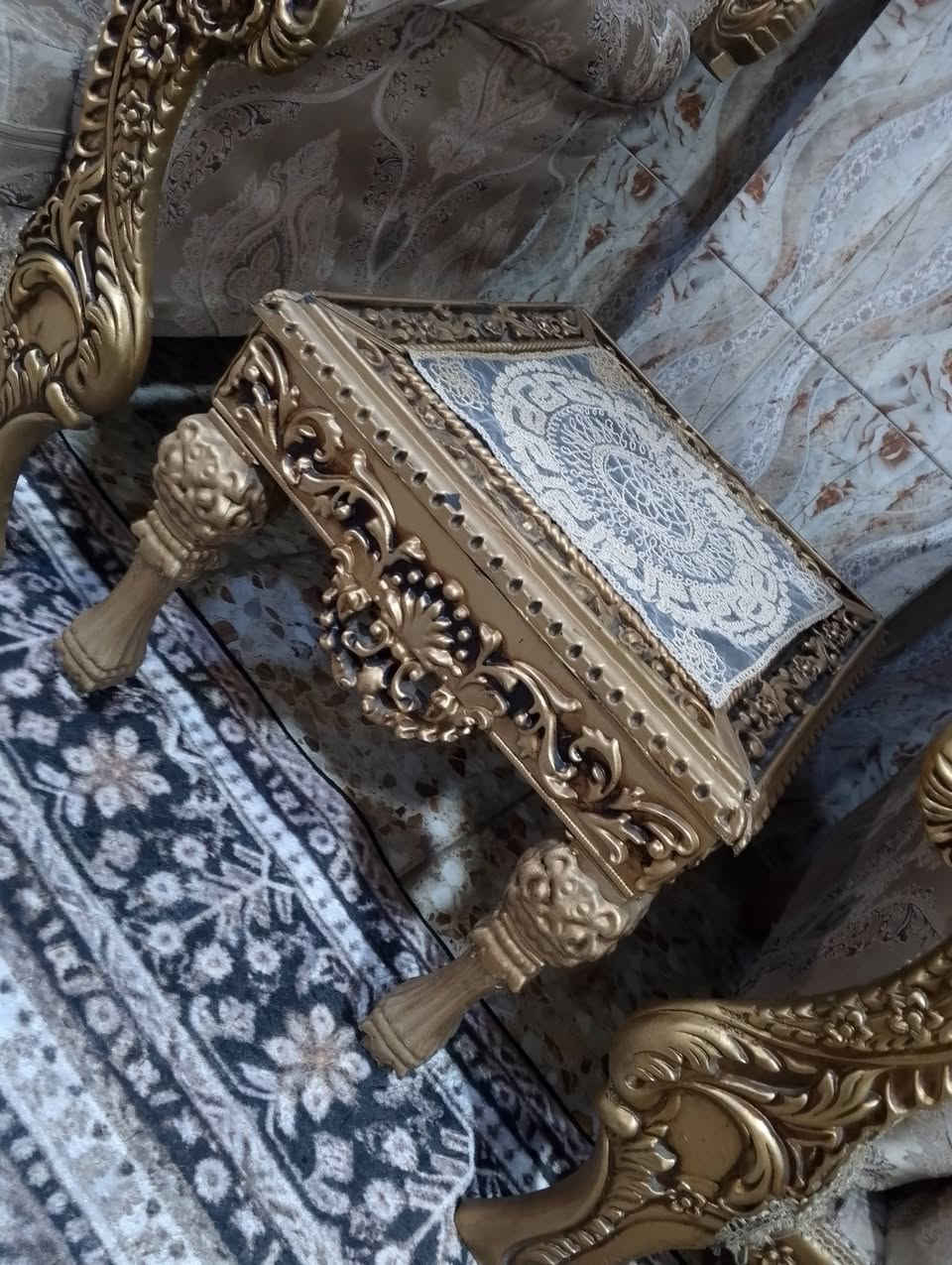 تخم 10 مقاعد جدا نضيف اخو الجديد مع الطبلات ب 650 مكان بغداد


**إذا كنت صاحب هذا الإعلان وتريد حذفه لأي سبب، رجاءا أرسل رسالة إلى الدعم الفني**