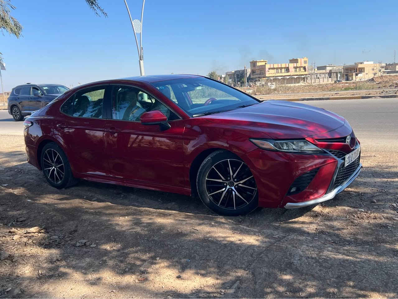 كامري se 2019 
كامري ٢٠١٩ SE لون احمر دم الغزال بانزين فقط ماشية ١٣٩ ml
رقم بغداد الدولي سنوية وهزة جديدة #باسمي 
محرك ٢٥٠٠ الضرر موضح بالصور مع السونار 
كشنات جلد 
*شفتات بل الستيرن جام اوتو 
*كرسي السايق كهربائي
*الداخل كلش نضيف
السعر ١٥٥$ 
مكان السيارة ديالى 
رقم الهاتف *********** بلاد, صلاح الدين
