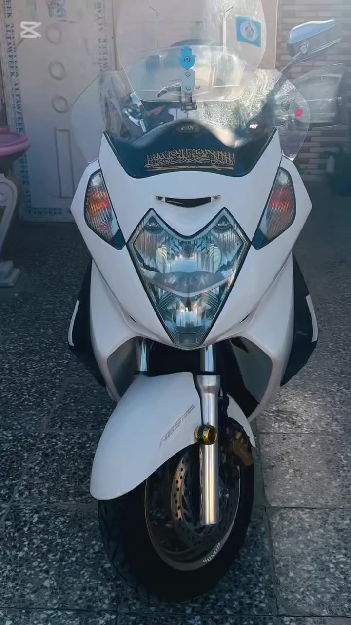 تحيه حب واحترام🩷🎖️لعشاق القطع المميزه✅راح انزلكم مقاطع توضيحيه علا كل الدراجات
علماً(كل الدراجات لعندي حالين من جيتي وقديم400&600 كلهم مرقمات بسمي شرط الهزه تحويل ثاني يوم )
الاستفسار اخوكم وخادمكم مرتضى الشبلاوي ***********
