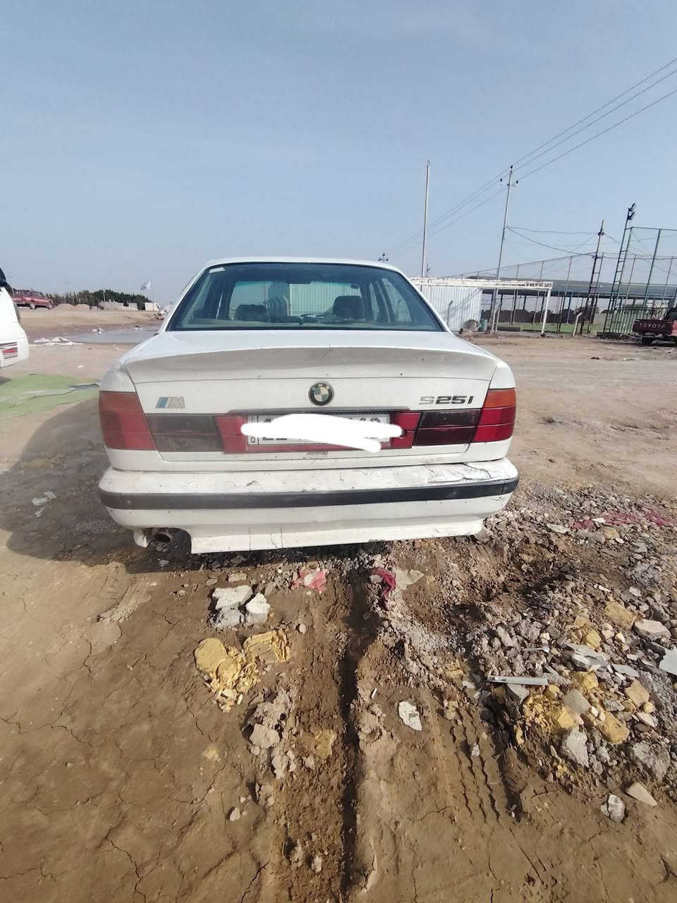 السلام عليكم للبيع او المراوس
Bmw  موديل 1988 كير عادي  محرك كير كفاله  رقم بغداد انكليزي  سنويه جديده 
السعر 40$ مكان السياره قظاء الفجر للاستفسار الاتصال على الرقم ***********
