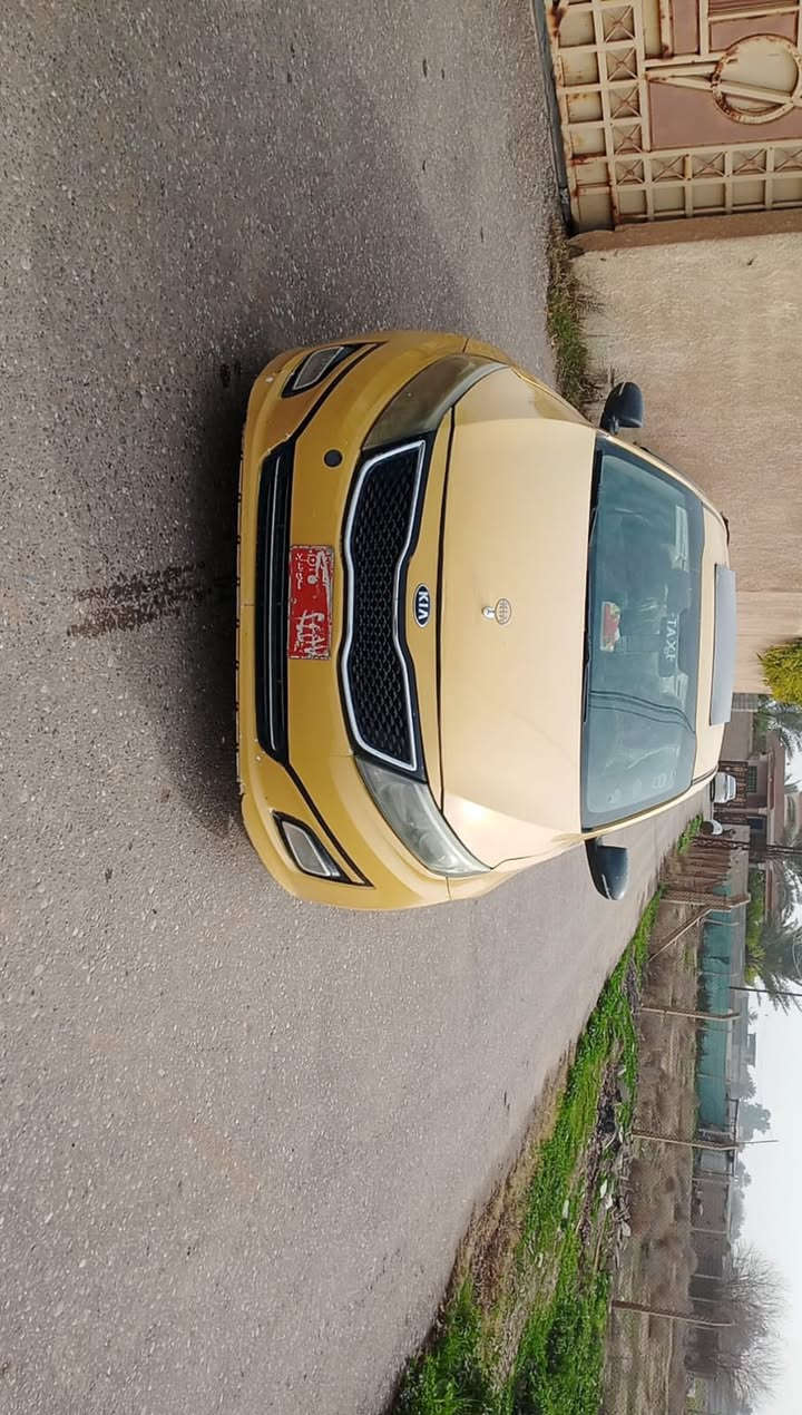 سلام وعليكم سياره كية اوبتمه مديل 14سياره نفس ماموضحه بل صوره فقط محرك بي تنقيص  مابيها اي ضررر الي مو شراي لا يراسل /السعر 110 بيهاا مجال / مكان سامراء الانتصال /***********
