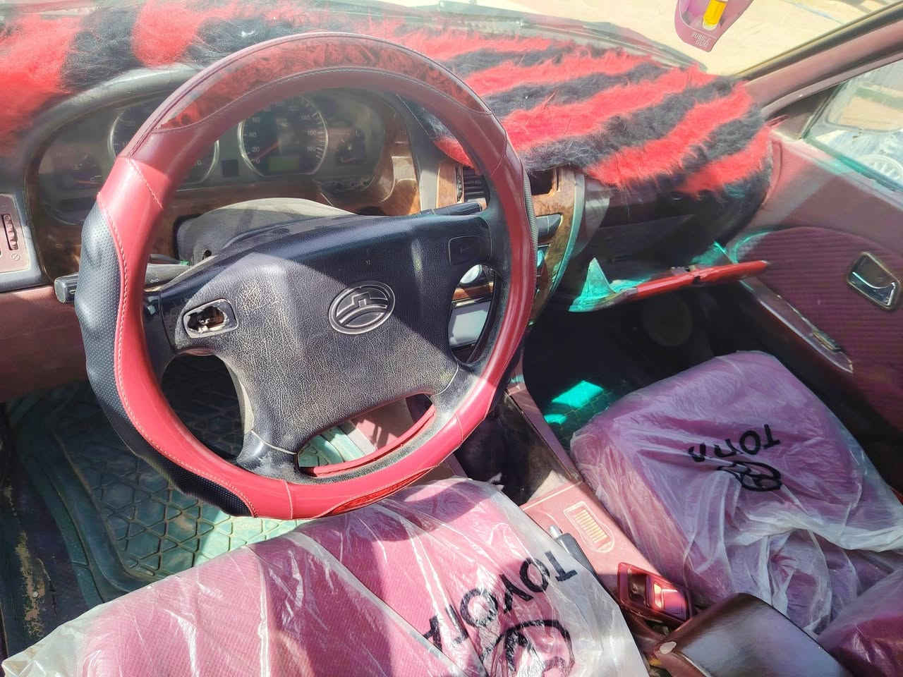 السلام عليكم للبيع  دير موديل 2008 السيارة  كفاله من الضربة والتبديل والصبغ رقم بغداد   سنويه لل2027 جاهزه من كلشي محرك أو كير كفاله    غرفه جديده   مكان السياره الفجر الشراي يتصل او بالخدمه رقم راعي السياره ***********
