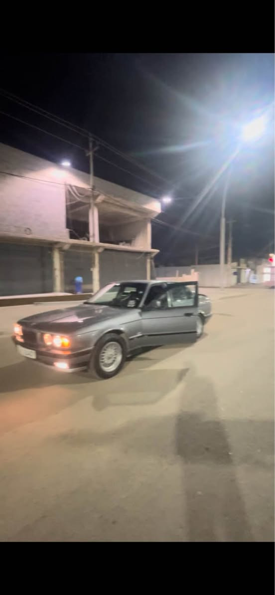 ماشاالله‌ شتی و نازدار لۆك 
مۆدێل92
 ئێرباگ چوار جام كاربی سڵایت تۆماتیك ناو جلد ڕەش ناو فوڕمیكا ٤ جام كاره‌با تایه‌ . ویلی لۆك لایت بیلاد دینار مه‌سرووفی نیه‌ سه‌نه‌وی تازه‌ ته‌حویل وه‌كاله‌ بەشەرت 4وەرقە خڕامەی لەسەر دوای مەحمالە بۆت اگڕینمەوە اگەر گڕیار نی بیزارم. مەكە لەگەڵ ڕیزم أربيل, العراق


**إذا كنت صاحب هذا الإعلان وتريد حذفه لأي سبب، رجاءا أرسل رسالة إلى الدعم الفني**