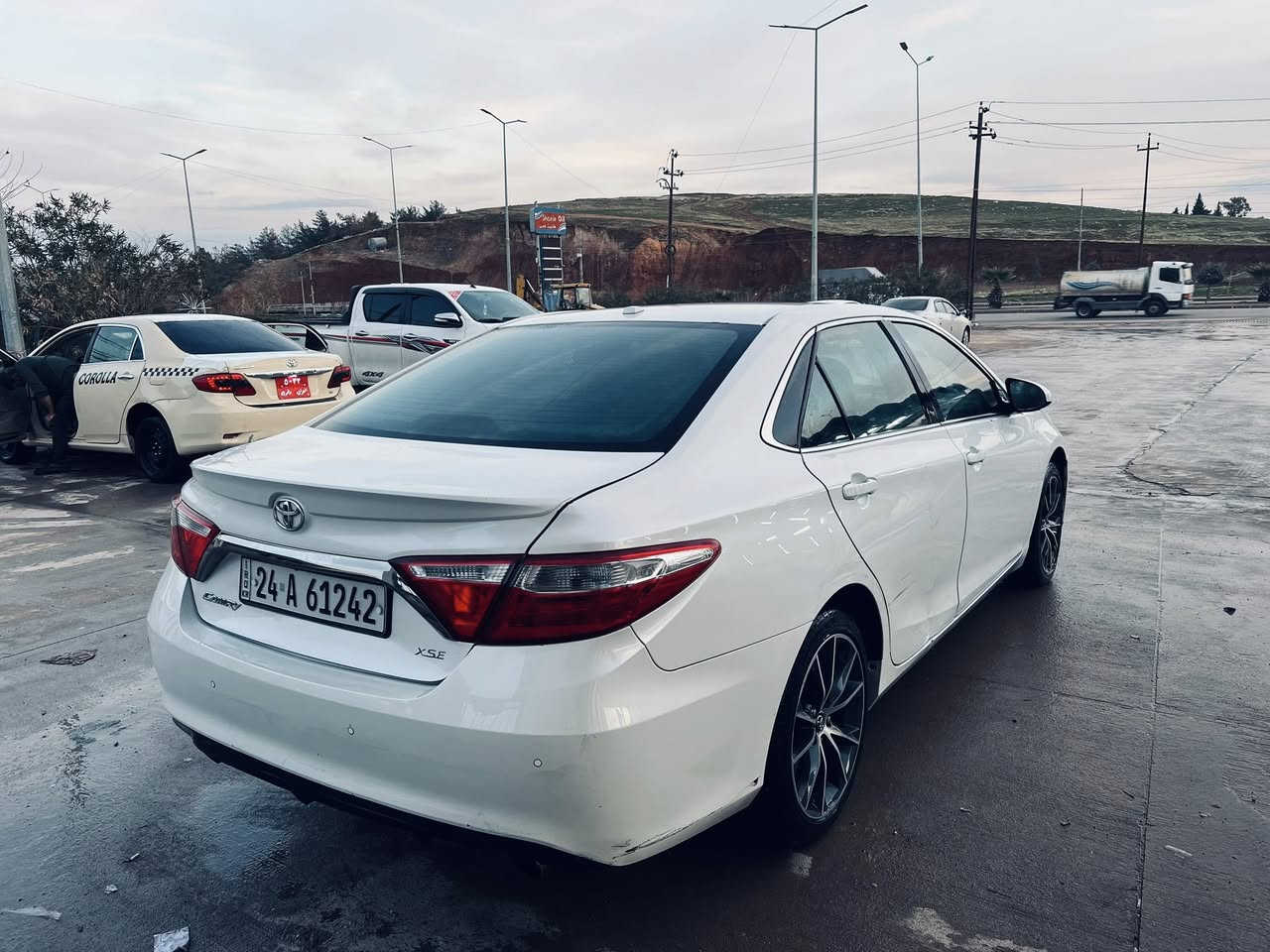 سيارة للبيع موديل 2016  سعر 140  ***********
