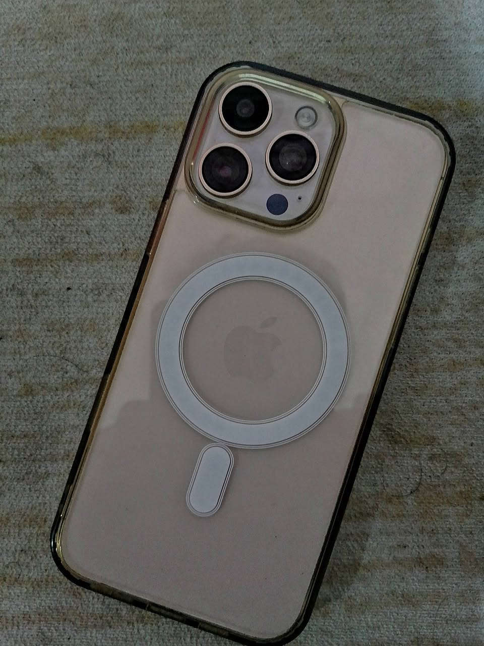 السلام عليكم ايفون 16برو ماكس كوبي ذاكره 512 بطاريه 100 مكفول من الفتح جهاز جديد السعر 150 الف مكاني ناصريه رقم الهاتف ***********
