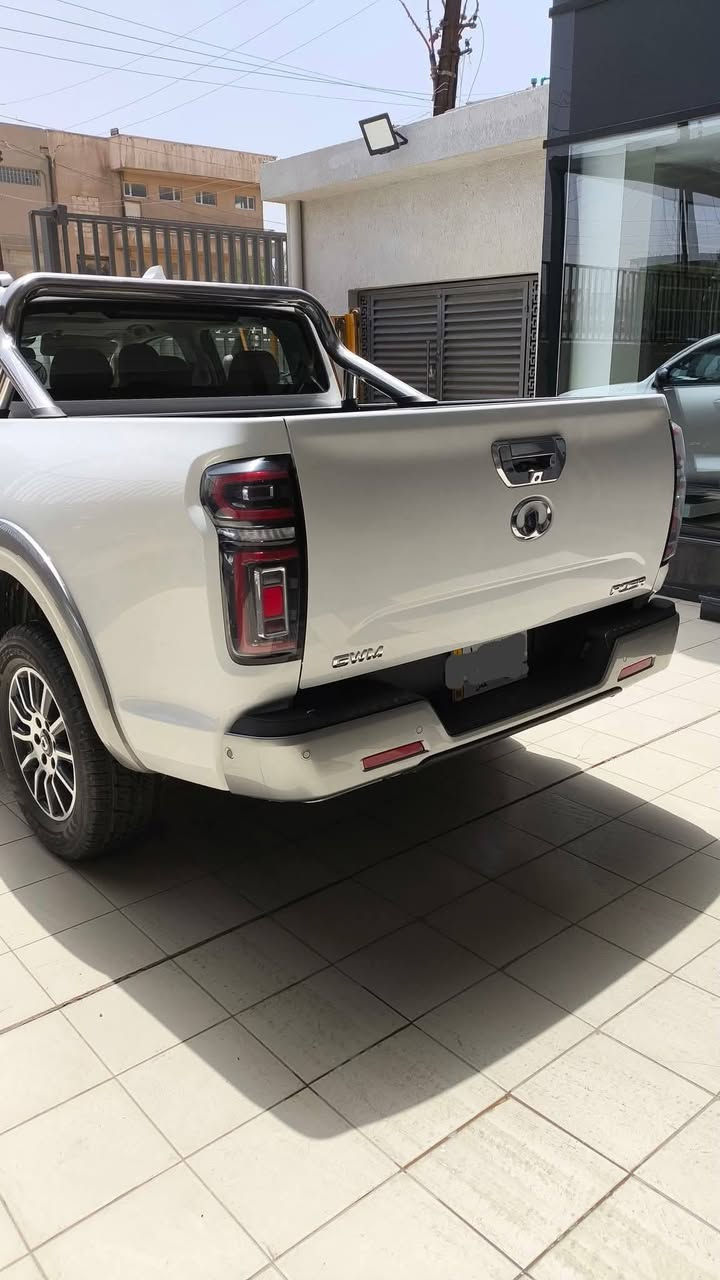 للبيع
بيك اب گريت وول باور 2021 
رقم بغداد ( حرة ) تحويل ثاني يوم
اعلى فئة مواصفات ( Luxury 

محرك 4 سلندر حجم 2000 توربو بانزين 196 حصان 
گير اوتوماتيك الماني ZF ( 8 نمر )
السيارة اعلى فئة مواصفات  ( Luxury ) مواصفاتها جداا كثيرة راح اذكر جزء منها ( شاشة كبيرة نڤيكيشن ، ٤ كاميرات ، نقاط عمياء ، رادارات ، حساسات امامي و خلفي ، بصمة ، تشغيل عن بعد ، دفع رباعي دبل اكسل، ديفلوك ، ٣ انظمة قيادة ، تبريد قطعتين ثلج ، كشنات جلد نابا و الامامية كهرباء ، سيمي اوتو بارك ، لايتات عدسات زينون ، اوتو هولد ، درج خلفي، سلايد روف ، شاحن وايرليس، تدفئة كشنات و ستيرن ... الخ )

للإستفسار الاتصال على الرقم ***********
