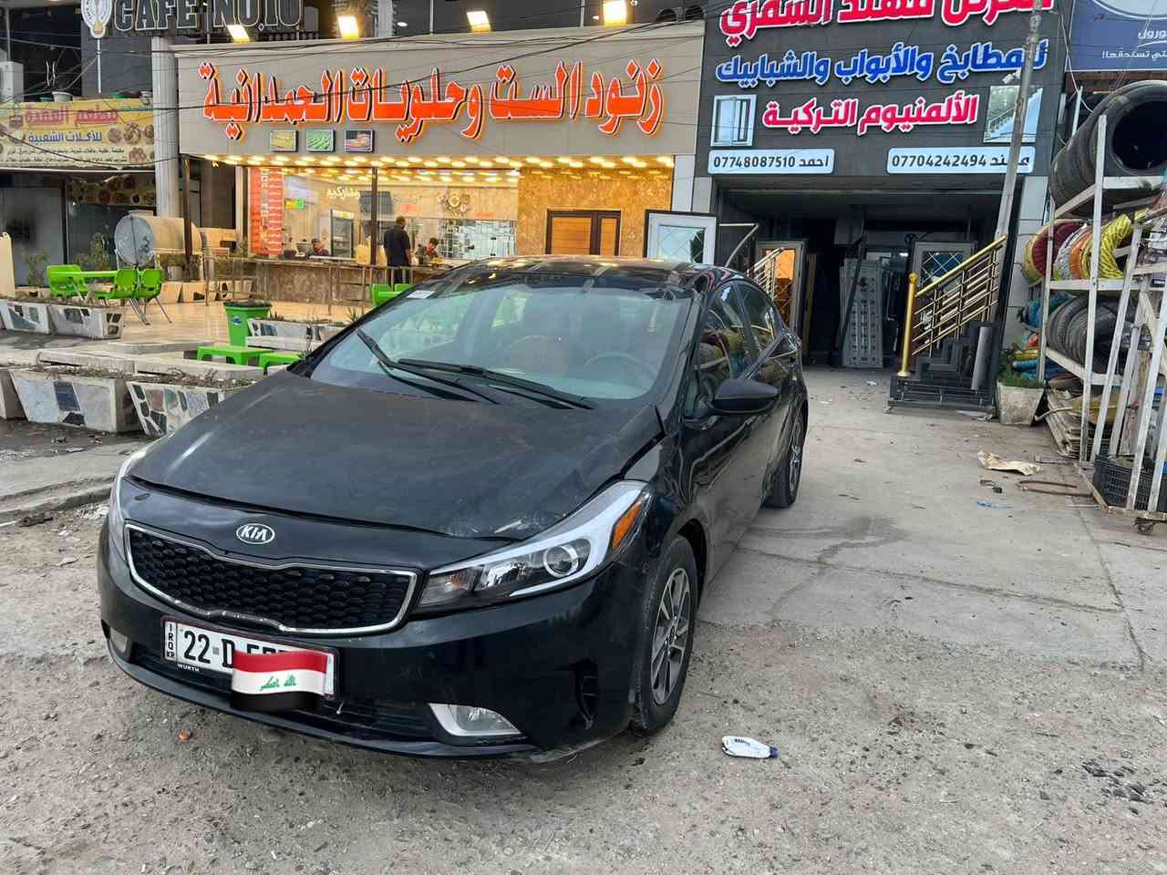 السلام عليكم اخوان للبيع كيا فورتي ٢٠١٧ رقم اربيل الانكليزي تحويل مباشر سنوية جديدة للبيع ع حادثها كما موضح بالصور السيارة شغالة وتمشي للاستفسار الاتصال  ع الرقم *********** مكان السيارة بغداد
