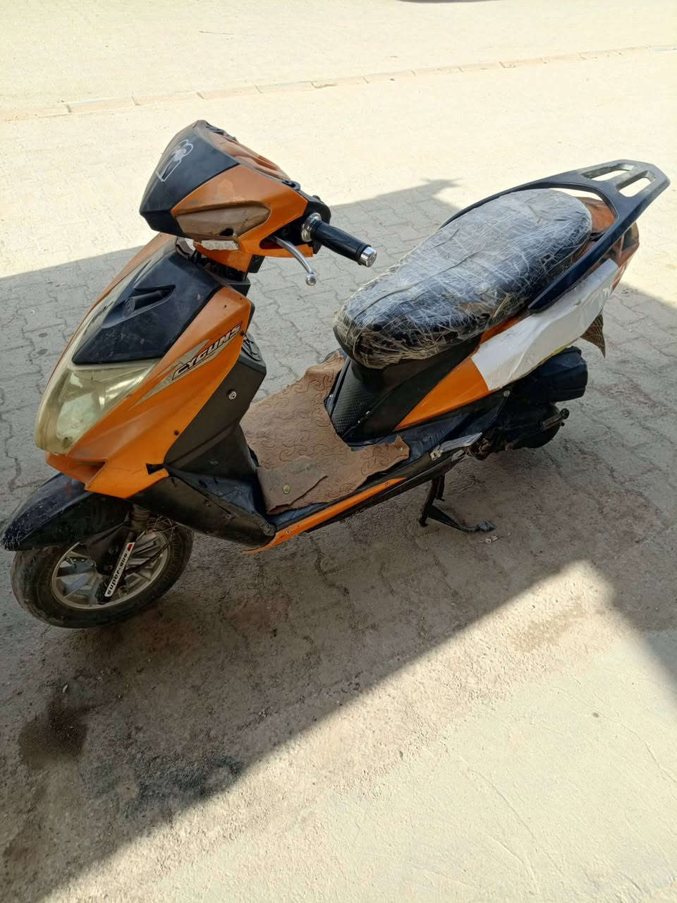 سلام عليكم ماكس للبيع سعر ٢٥٠ مكاني خان النص ***********
