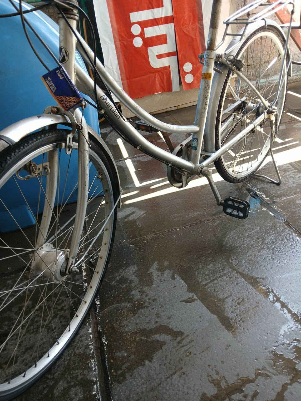 🚴 للبيع دراجة قياس 26 🚴
دراجة ياباني أصلي 🇯🇵

نظيفة كلش وحالتها ممتازة

مستعملة استعمال خفيف بس

ما بيها أي عطل وجاهزة للدوس 👍

✅ قياس 26

✅ خفيفة ومريحة

✅ مناسبة للشباب والكبار

السعر مناسب والبيع للجادين فقط 🔥

📞 للاستفسار:***********
