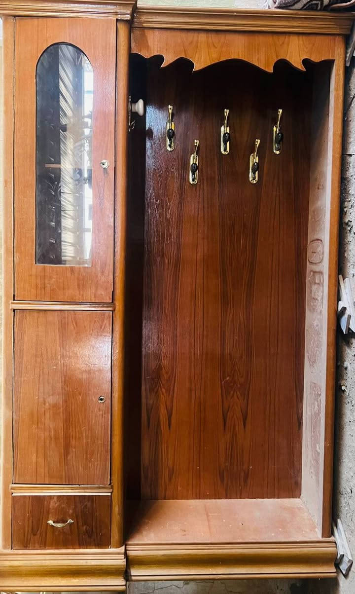 غرفه اخشاب تزگام مستخدمه 3 قطع ب300 الف.


**إذا كنت صاحب هذا الإعلان وتريد حذفه لأي سبب، رجاءا أرسل رسالة إلى الدعم الفني**