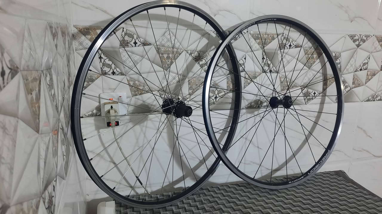 متوفر ويالة رود سباق

- ماركة بريزشن سبورتس

- سلاسه فول ووزن خفيف

- بدون اي ضربه او عواج

- سعرهم ٥٠ الف

ومتوفر توصيل


**إذا كنت صاحب هذا الإعلان وتريد حذفه لأي سبب، رجاءا أرسل رسالة إلى الدعم الفني**