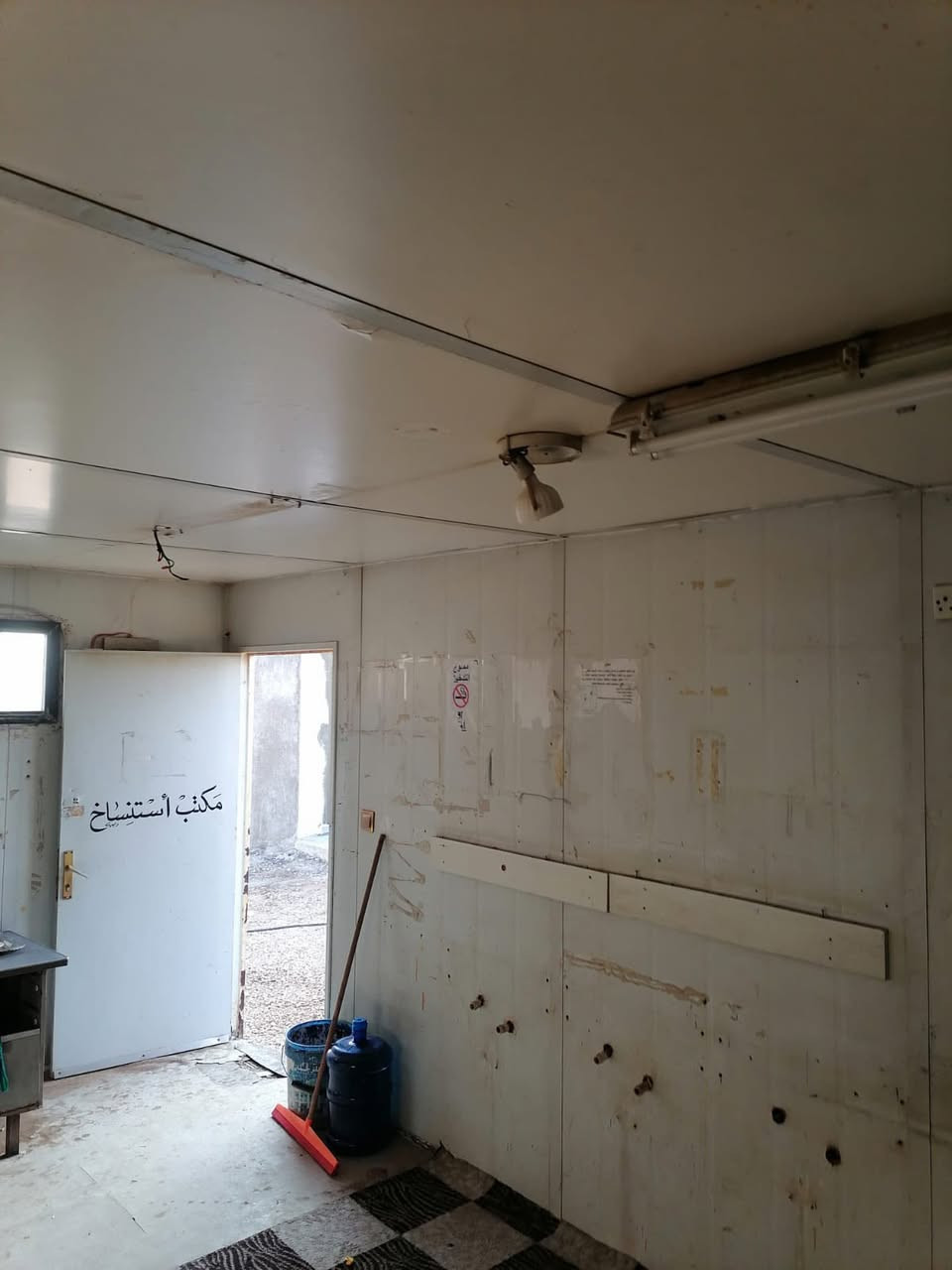 السلام وعليكم .. #مكلف_بالنشر
يوجد كرفان للبيع ( الطول 6x4 )
السعر (( مليونين و 600 الف ))وبي مجال
للاستفسار // ‭0780 782 7918
