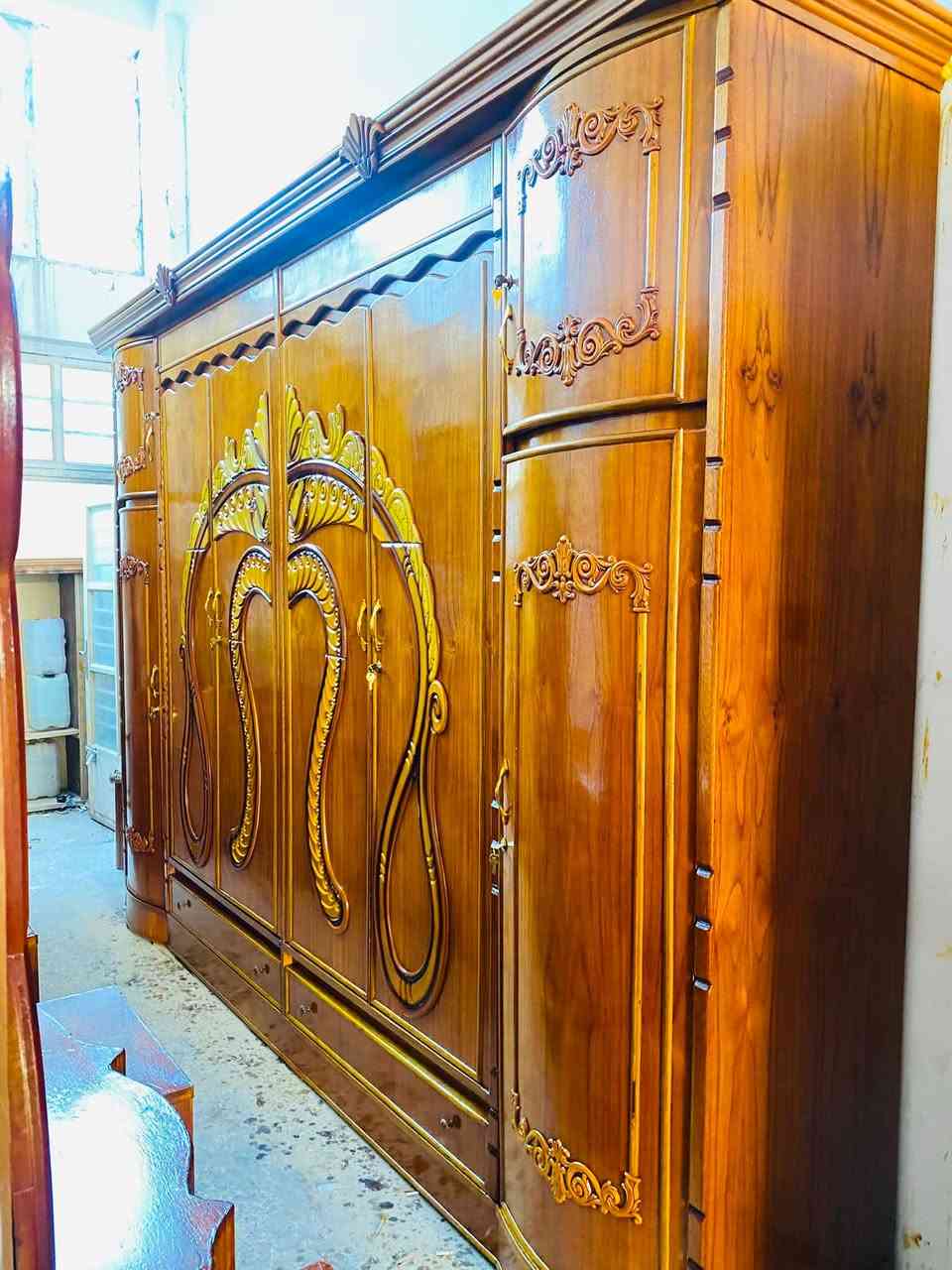 غرف اخشاب طابقين 6باب ملحق صاج اخت الجديد بسعر 875الف وبيها مجال عنوان بعقوبة كاطون شارع ابورباح قرب جملة ابو سعد مزاد ضي القمر استفسار خاص او الرقم ***********
