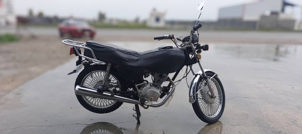 ماطور للبيع تايكر ٤كير 
موديل ٢٠٢٠
سعر٣٧٥بي مجال


**إذا كنت صاحب هذا الإعلان وتريد حذفه لأي سبب، رجاءا أرسل رسالة إلى الدعم الفني**