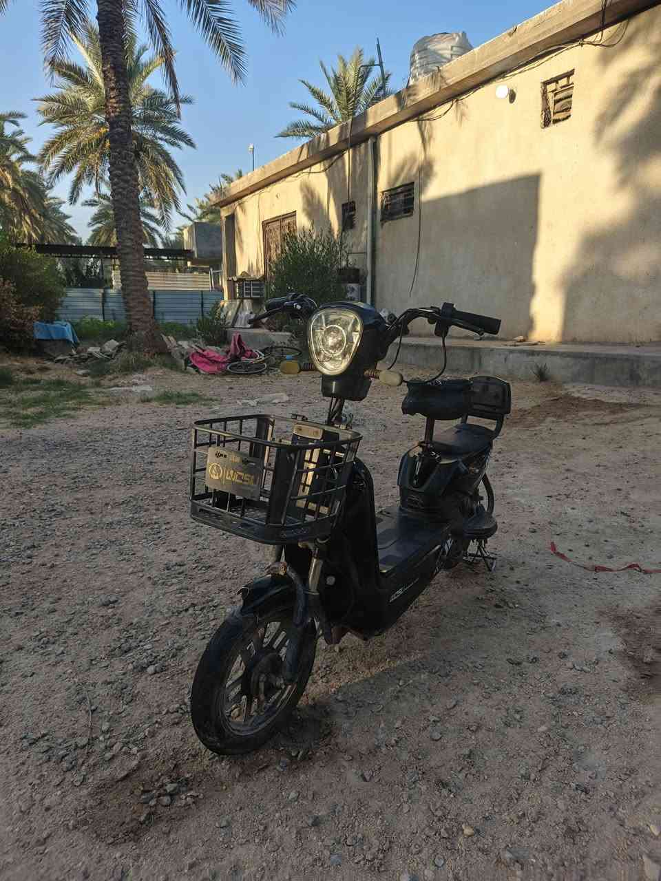 دراجه شحن للبيع 

3سرعات+ 4بطاريات

هورن + إشارات

للاستفسار هذه رقمي ***********
السعر 175 وبيها مجال  

المكان كربلاء العطيشي حي الرسول المدرسه الصينيه النموذجيه رقم 32
