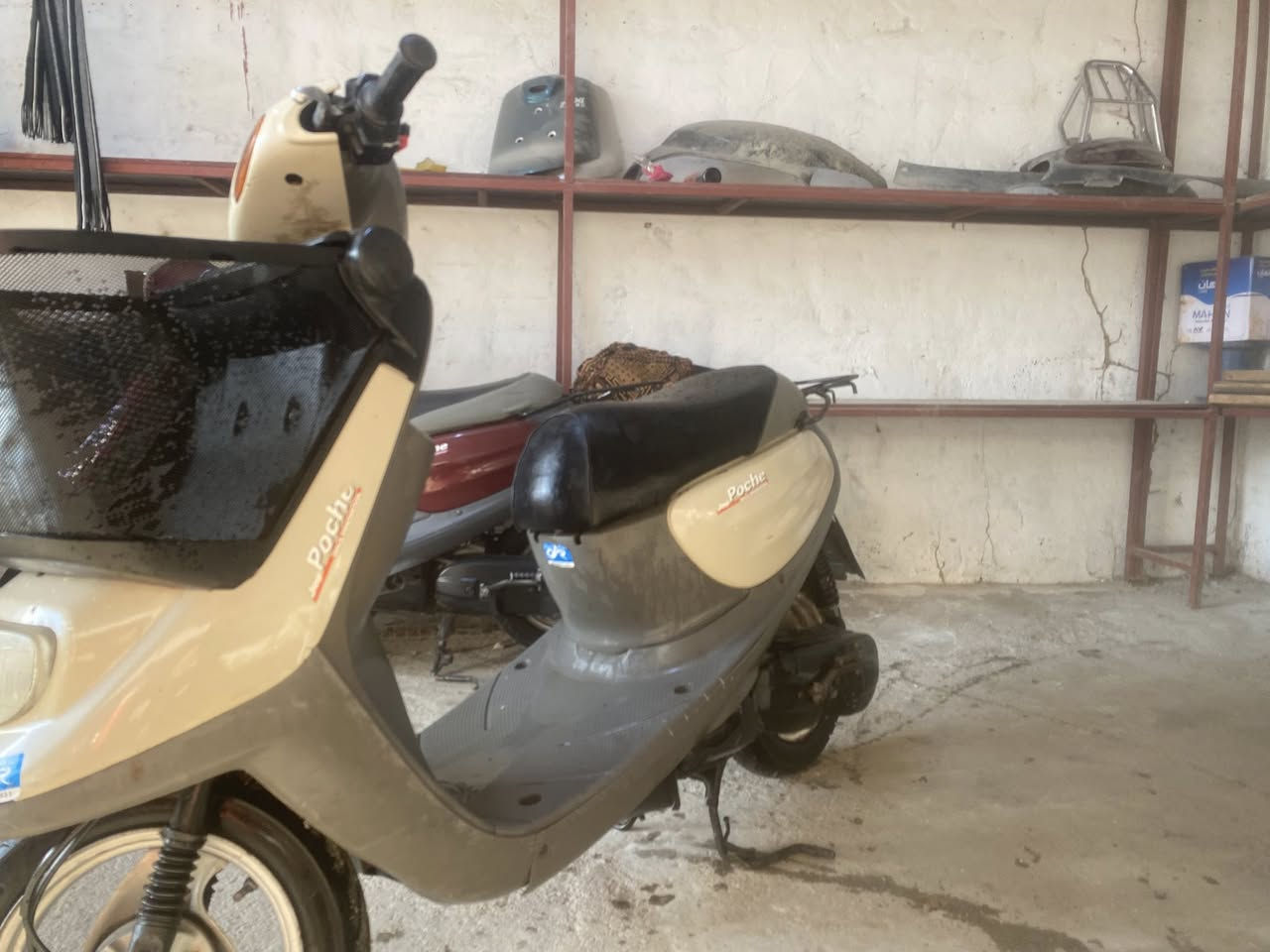 دراجه للبيع 2003 مامفتوحه على البلاد مكاني كربلاء حي الامام الحجه ***********/سعر650وبيه مجال
