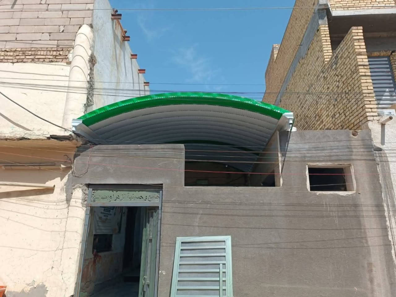 ياالله افتتاح حداد لكافه الابواب والشبابيك 
وجملونات  ومن الله التوفيق اخوكم حسن العراقي 
                                 *عنوان ذي قار قضاء الشطره *
رقم الهاتف *********** او مراسله الصفحه
