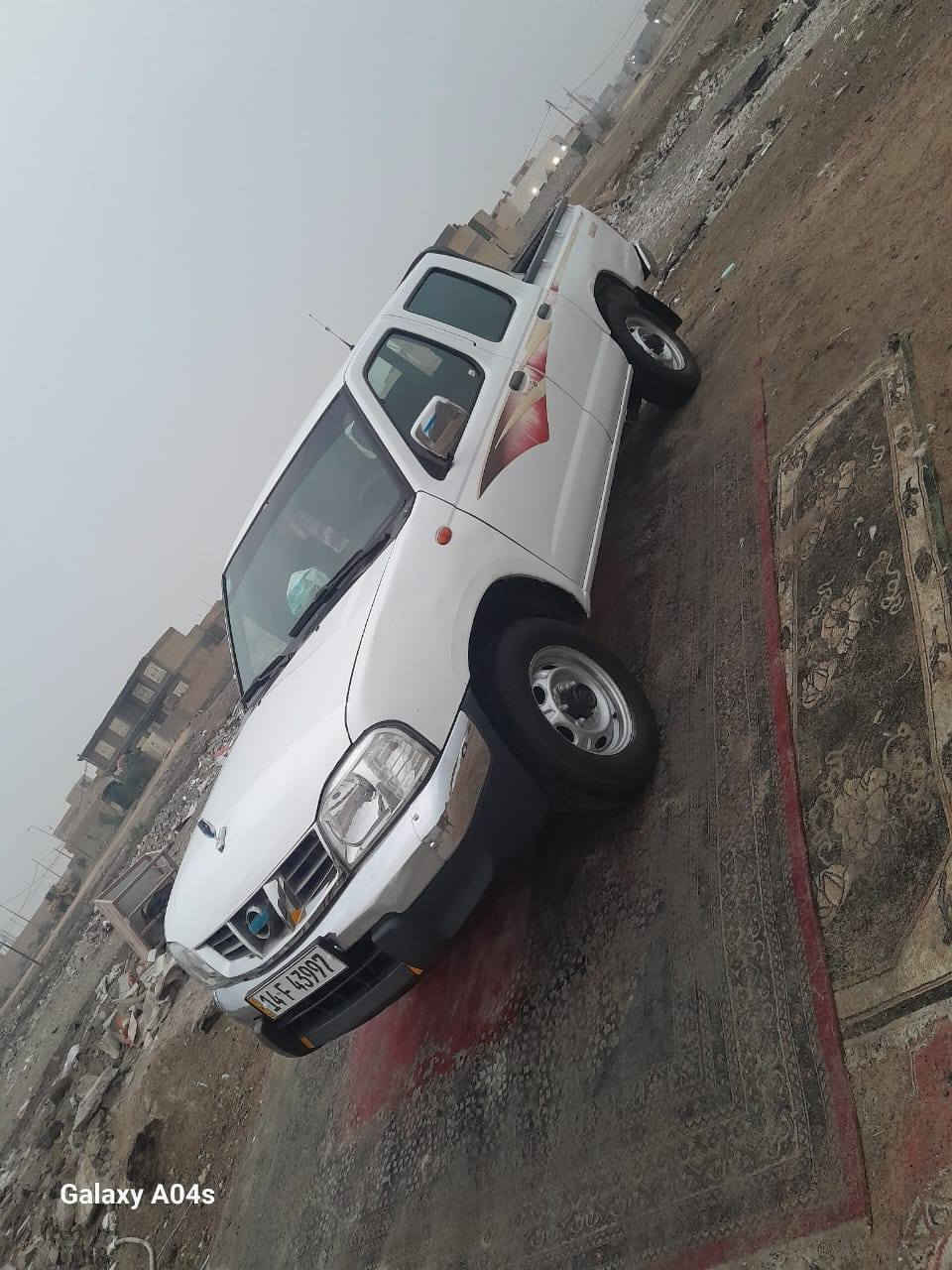 للبيع او مراوس نيسان موديل 2012
مداور ثاني يوم سياره حلوه وكاعده ما تحط عليه  ربع  حداديه تخم تايرات 

بيها 3 قطع بارد 

شاصي مكفول

مكاني سماوه /الخضر

الاستفسار ***********
