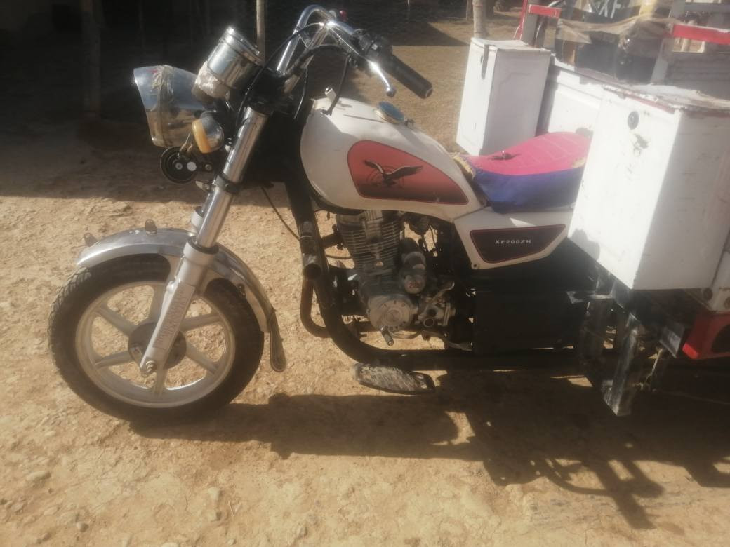 ستوته اللبيع موديل 2020 محرك موديل 2020 ركبه شرط فحل قطرت صبغ مابيه السعر مليون وربع وبيه مجال  على هاذه الرقم ***********
