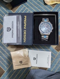 بكني • سنوبي • أسود