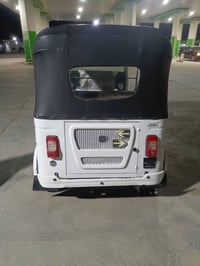 تكتك للبيع 22رقم انكليزي مشروع وطني وين ما عجبك تحول السعر 8بها مجال ب...