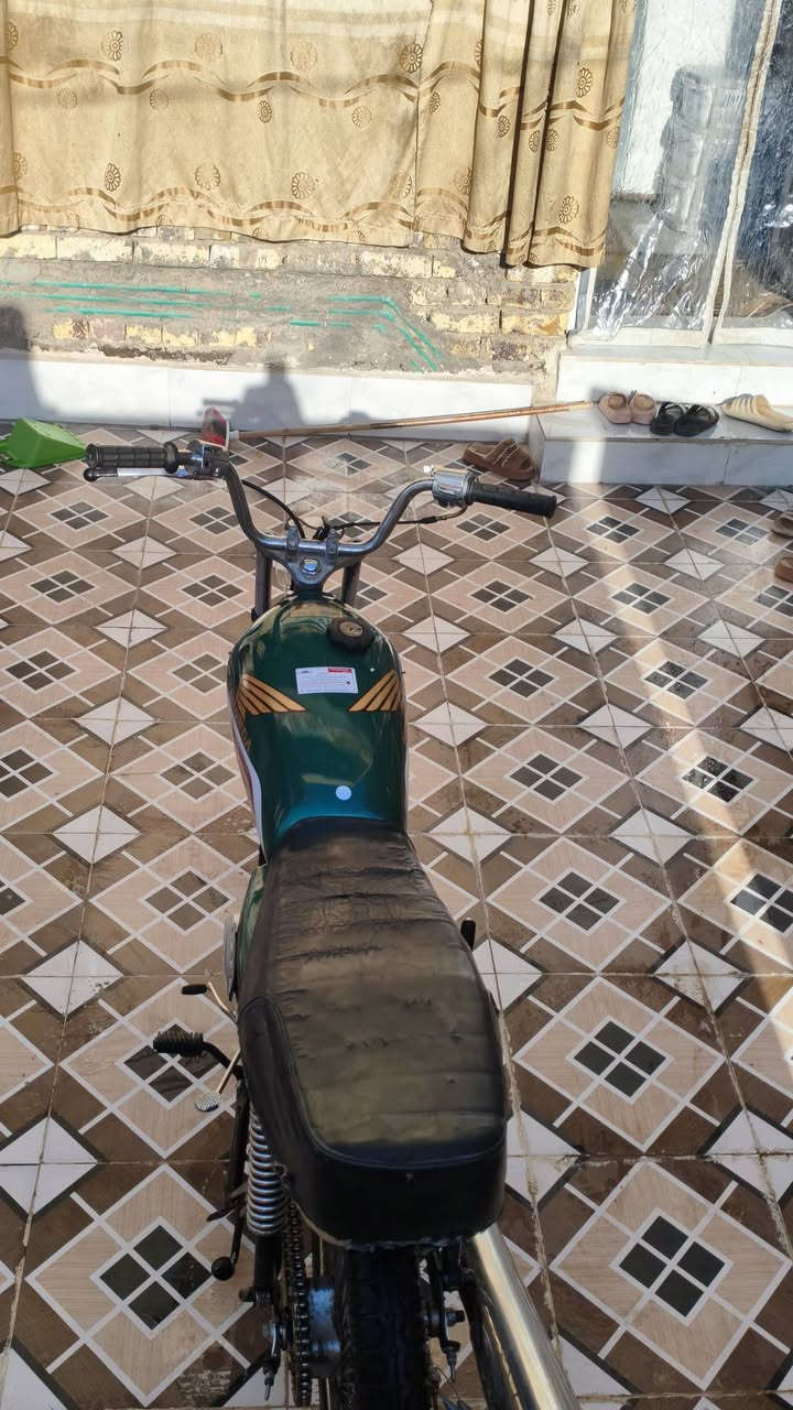 للبيع كلك 300 قفل ***********
