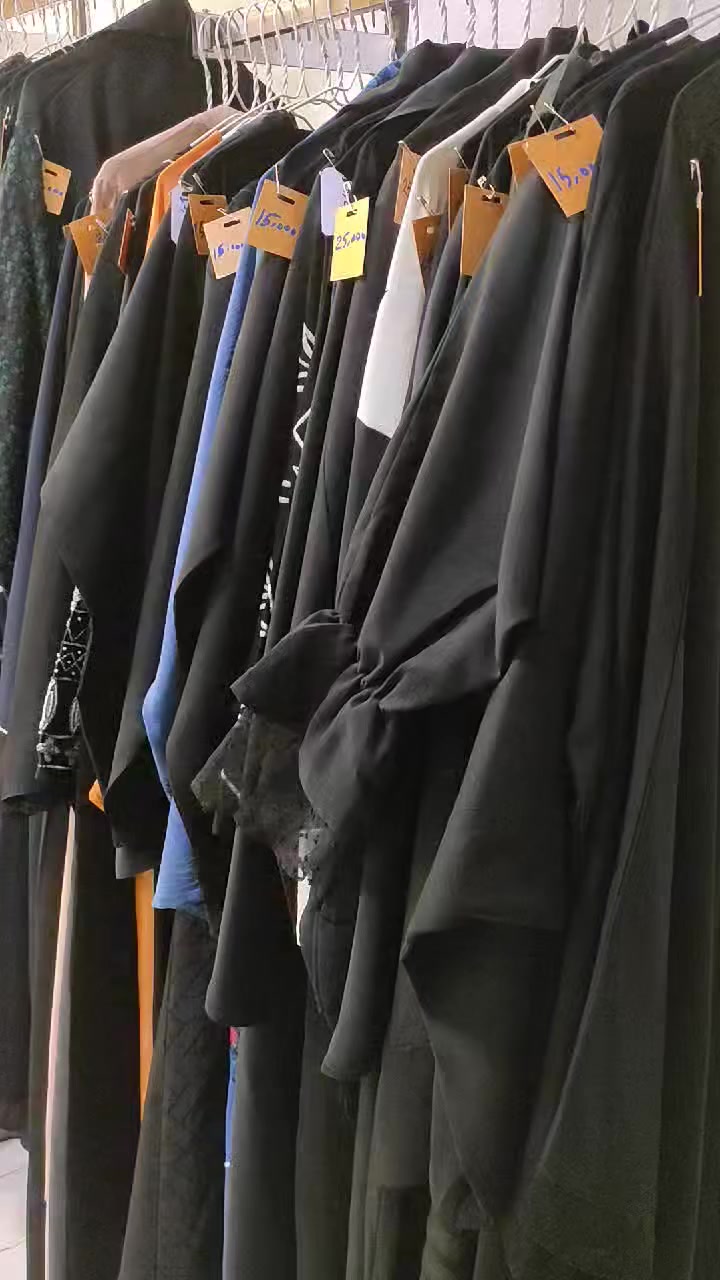 كل القطع راح ينشرن ستوري وعام


**إذا كنت صاحب هذا الإعلان وتريد حذفه لأي سبب، رجاءا أرسل رسالة إلى الدعم الفني**