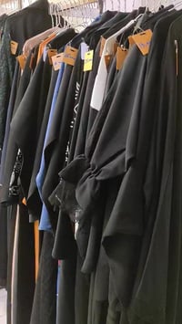 بابل • ملابس • ستوري