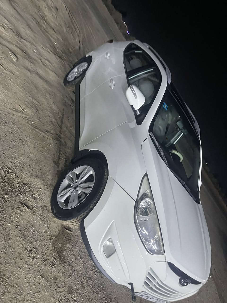 السلام عليكم توسان 2011 مكينه 2000 خليجي فول عدا البصمه  بيها تبديل جاملغ وباب السايق وصبغ نص بنيد تقريبا لغد بيه تصليح بسيط +صبغ بدون شواصي ايرباك الدركة طاك مكينه مفتوحة كازكيت تخم تاير وصدر جيد مكاني اليوسفيه ناحيه الرشيد 
السعر 120 بيها مجال 
***********
واتساب متوفر
